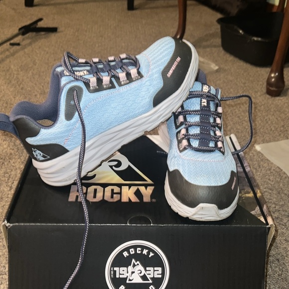 Boots - Picture 2 of 9